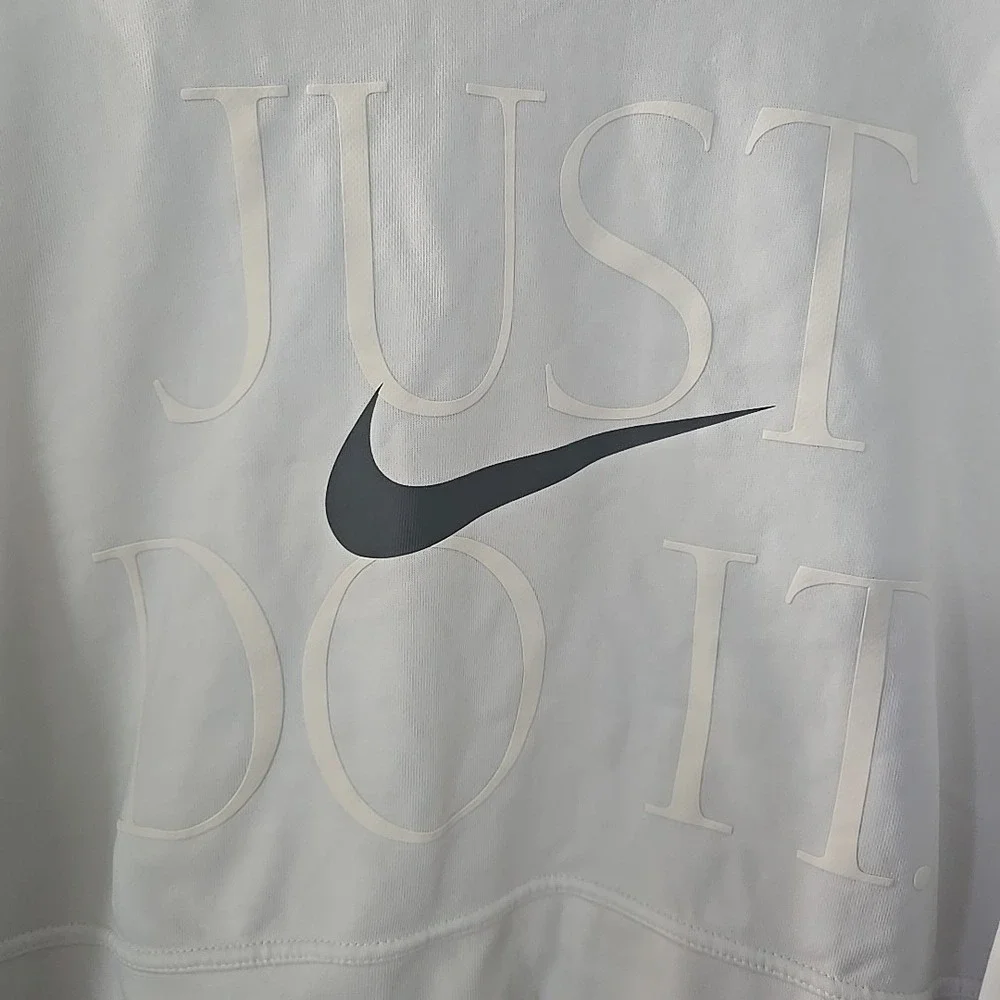 Nike Just Do It Big Center Swoosh Loose Boxy Fit‎ Long Sleeve Shirt Size Medium